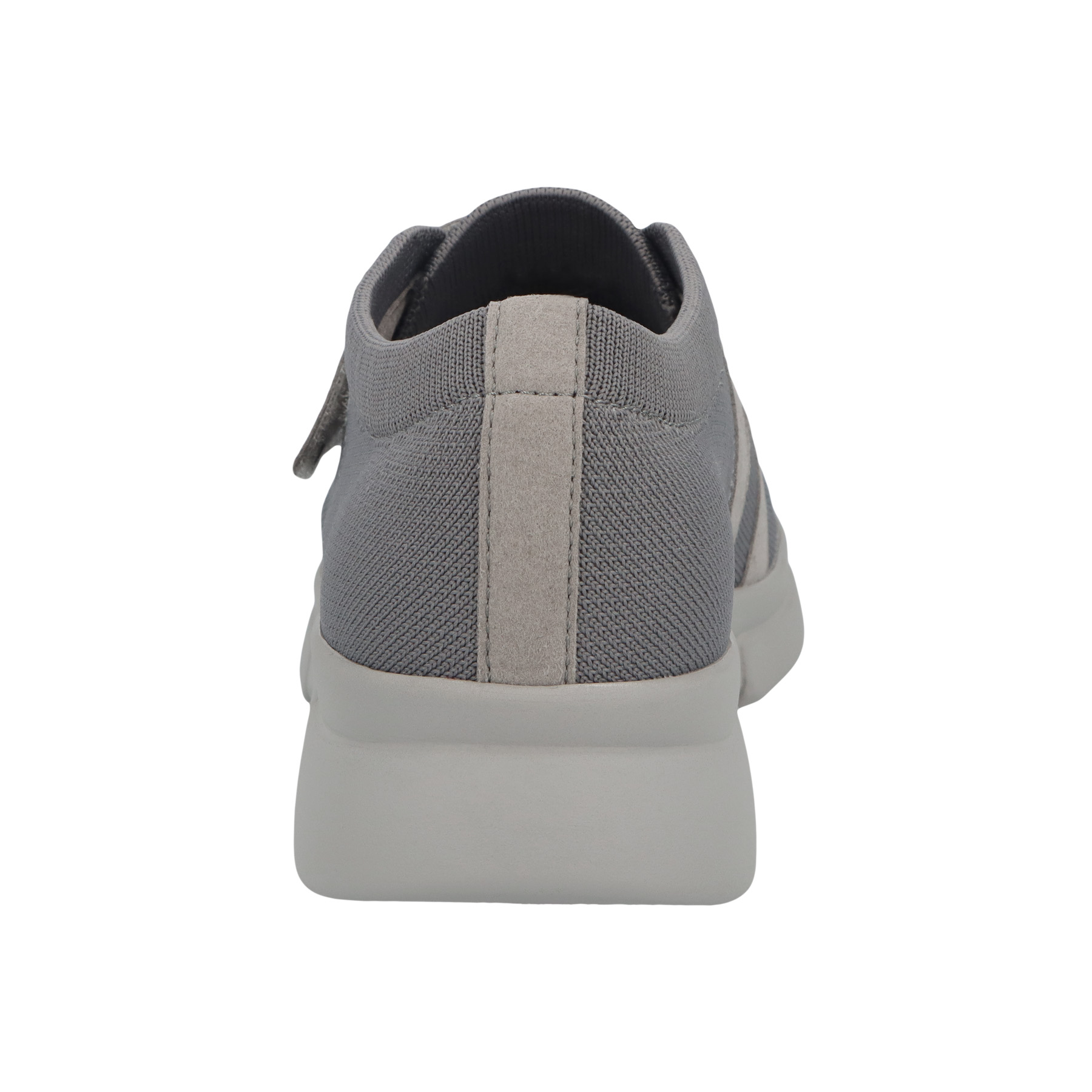 graue sneaker hinteransicht