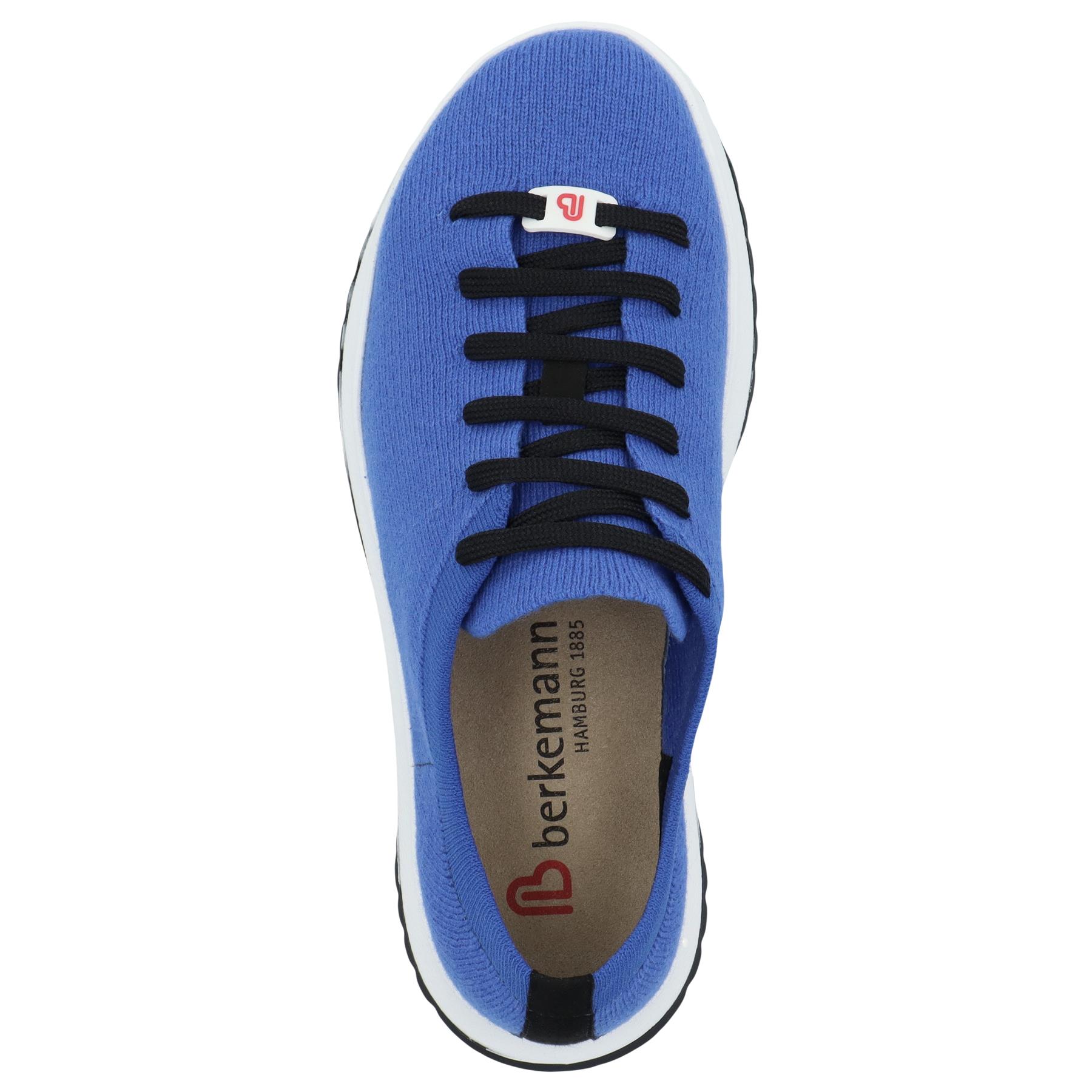 blaue sneaker draufsicht
