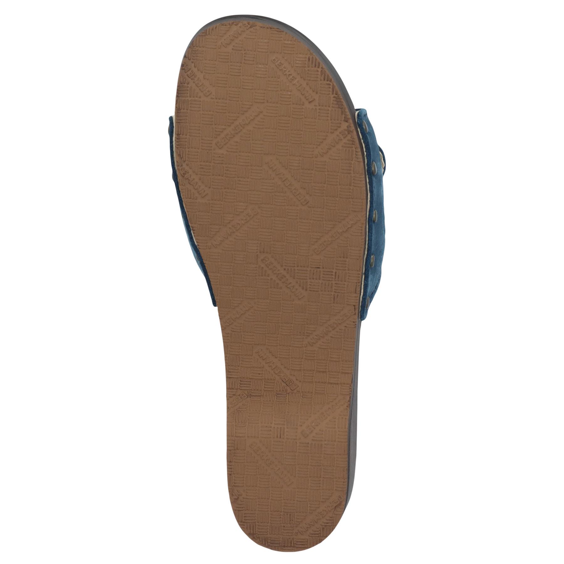 blaue holzschuhe sohlenansicht