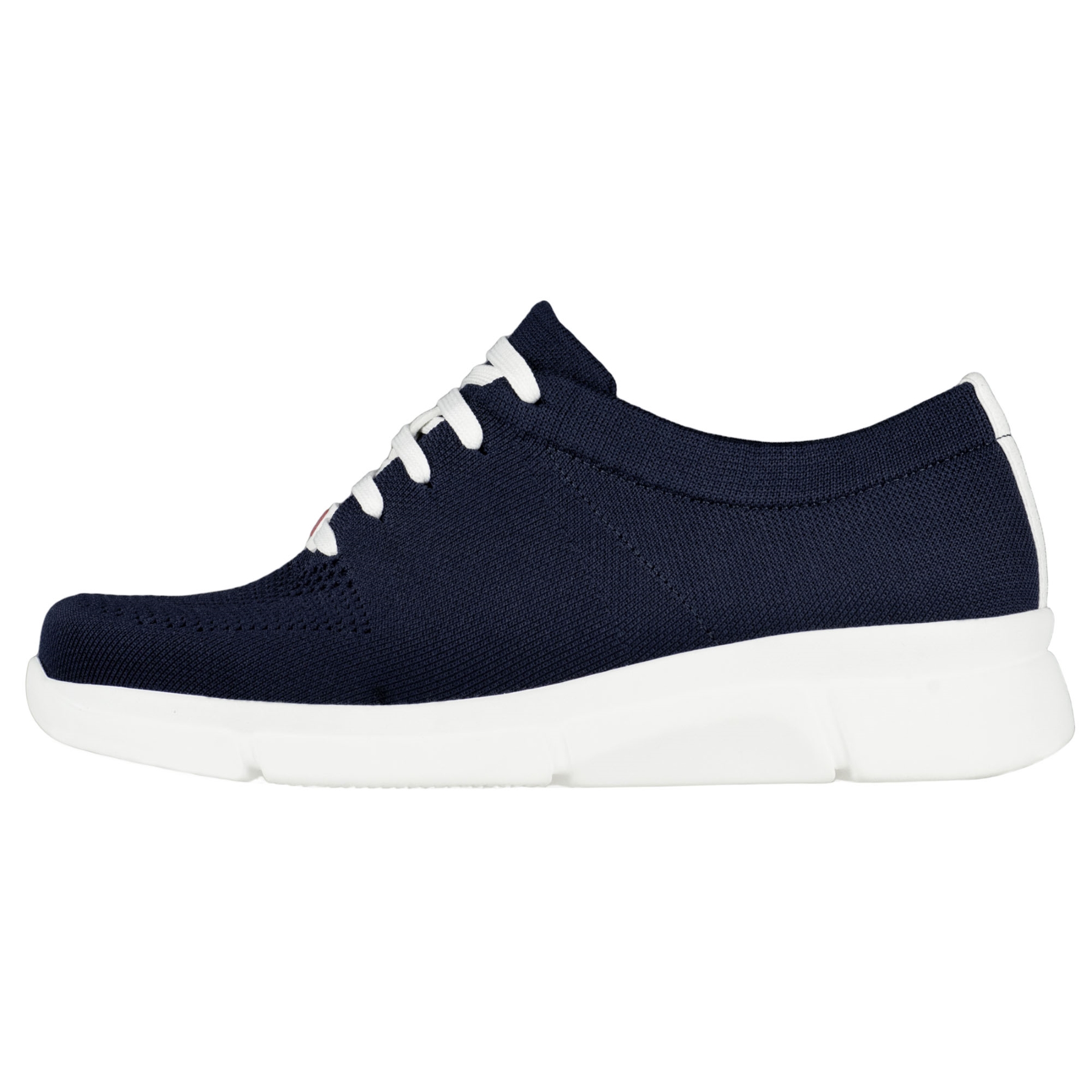 blaue sneaker seitenansicht links