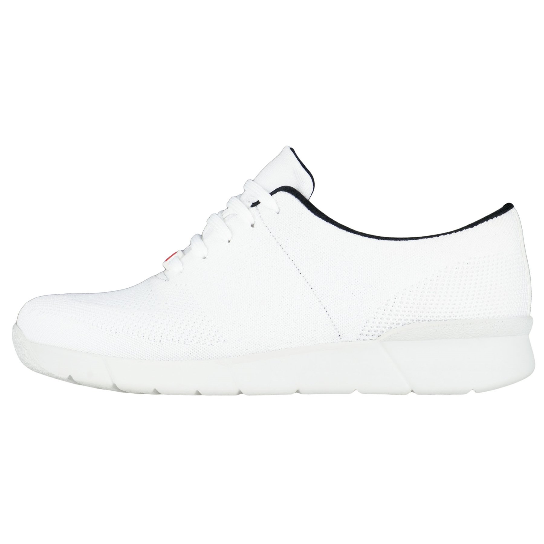 weiße sneaker seitenansicht links