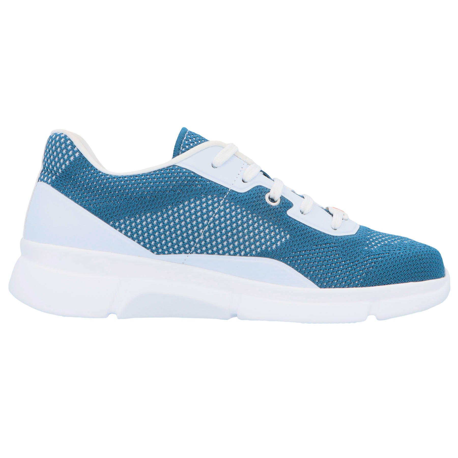 blaue sneaker seitenansicht rechts